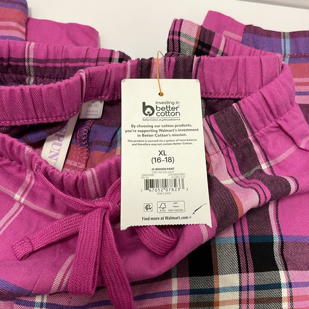 Pjs - Picture 4 of 5